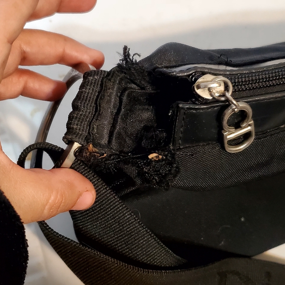 Christian dior bag - Picture 9 of 16